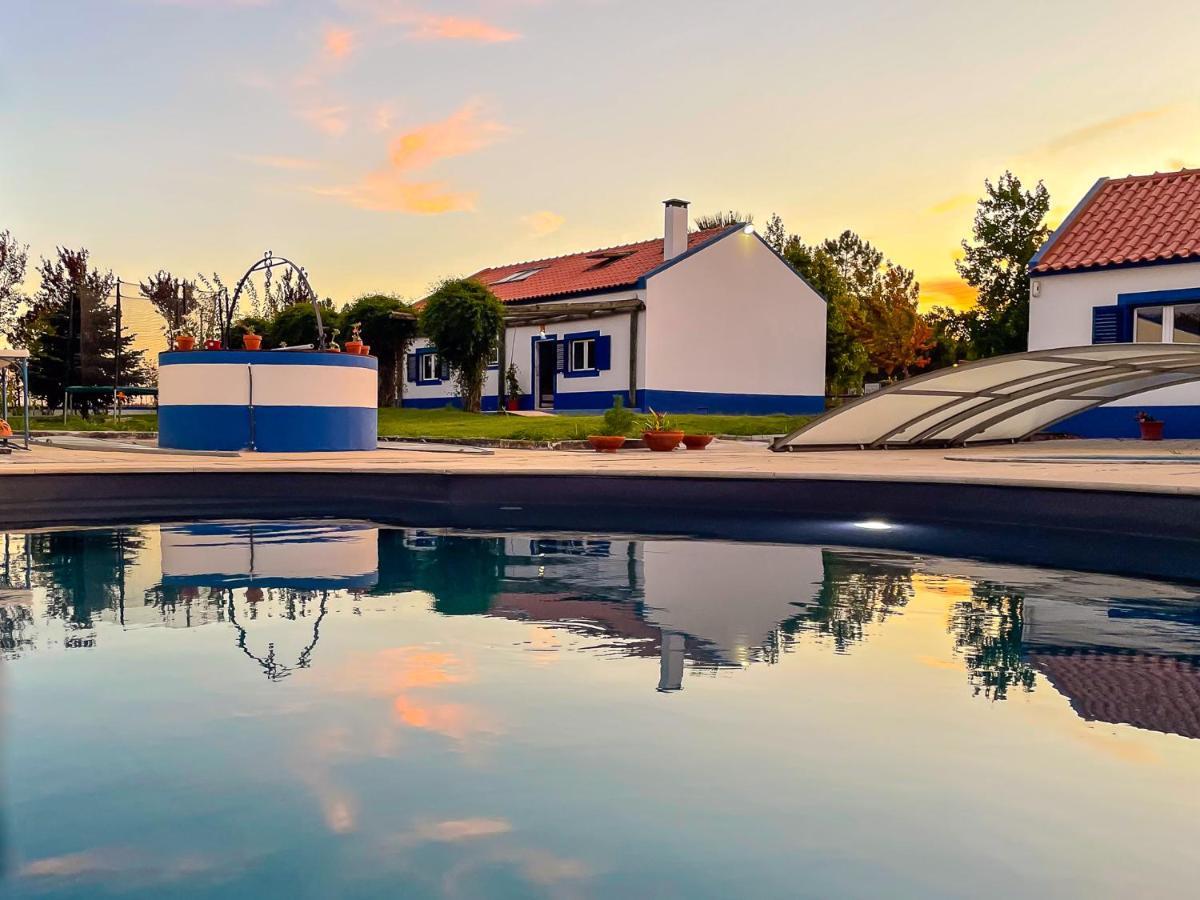 Quinta Do Cutato - Beatriz Guest House - Sotao Santo Estevao  Buitenkant foto